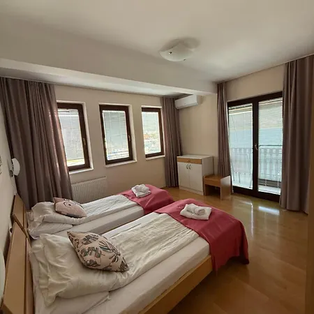 Lucija Casa de hóspedes 3*